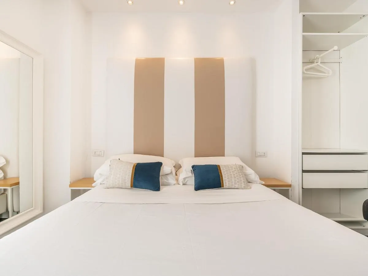 Pley Boutique Del Centro Hotel Cagliari 2*,  Itália