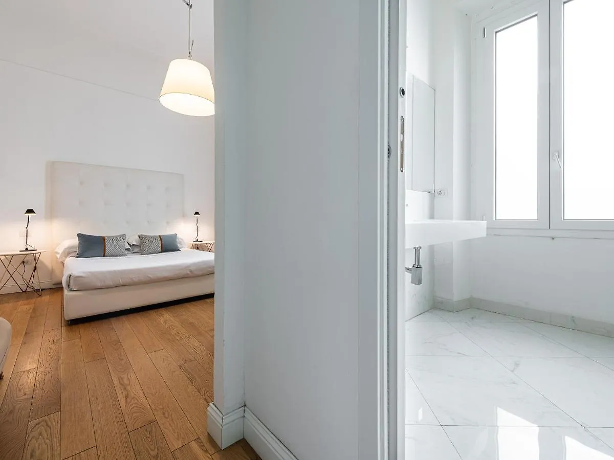 Pley Boutique Del Centro Hotel Cagliari Guest house