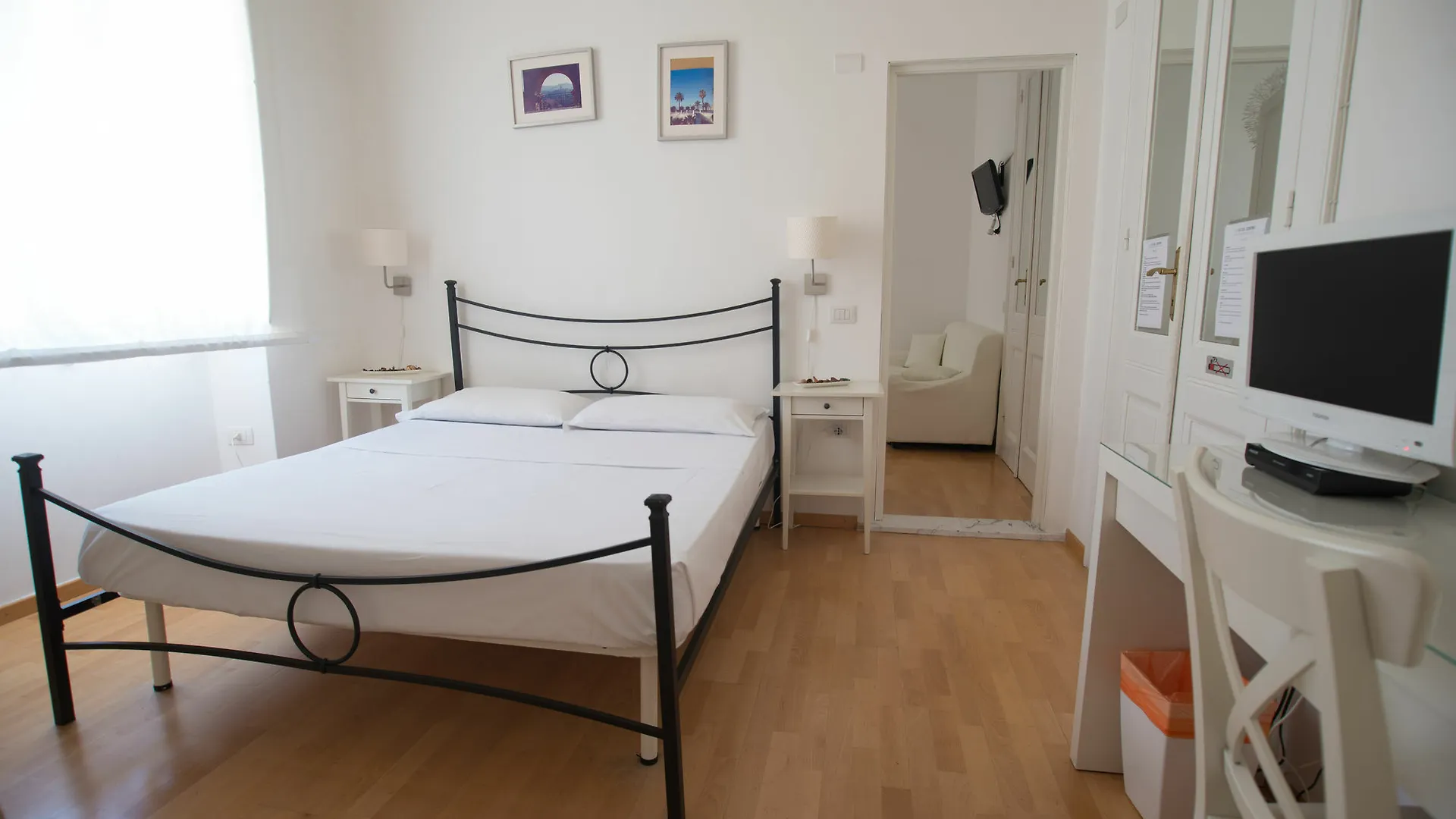 Pley Boutique Del Centro Hotel Cagliari 2*,  Italië